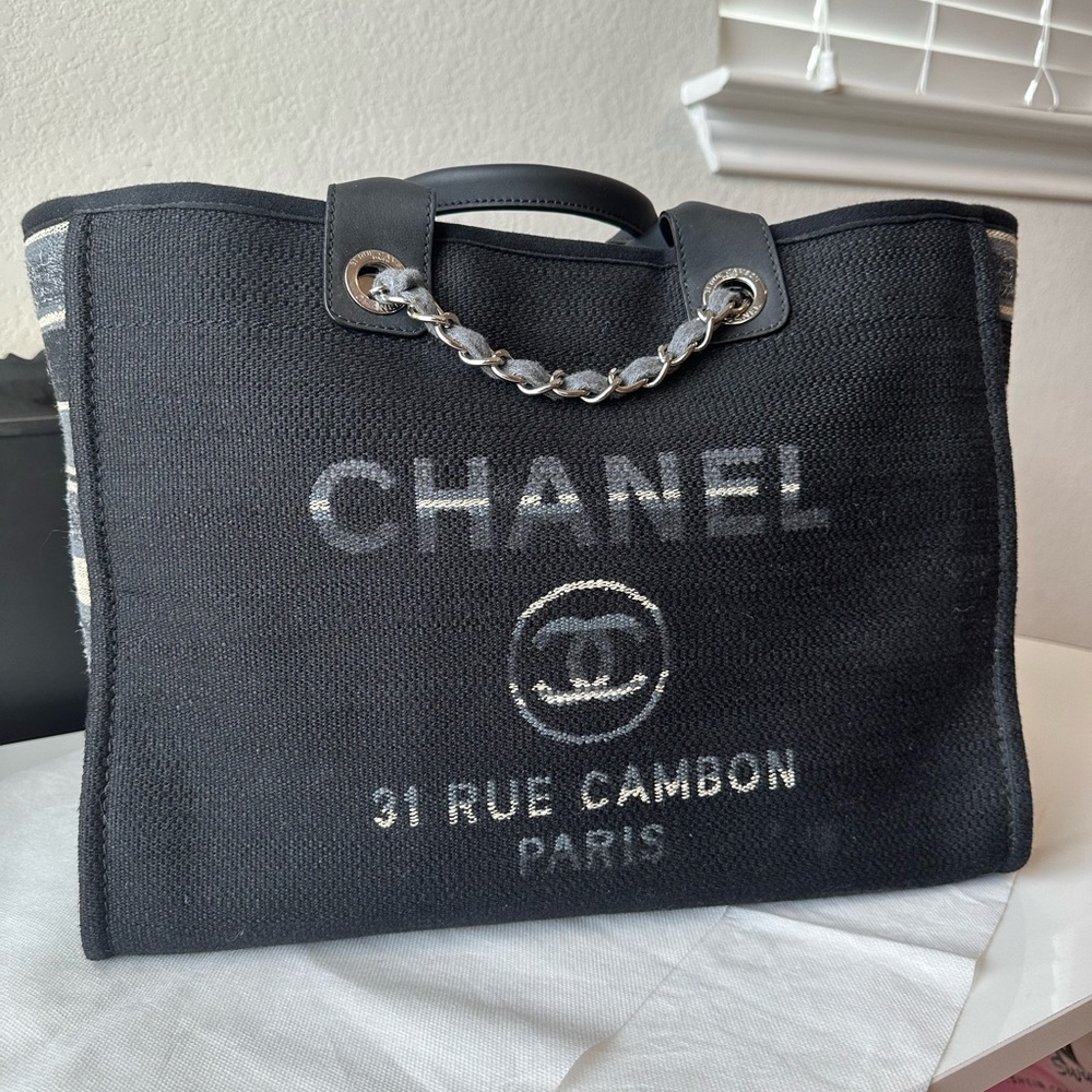 Chanel Deauville Tote - Striped, Canvas